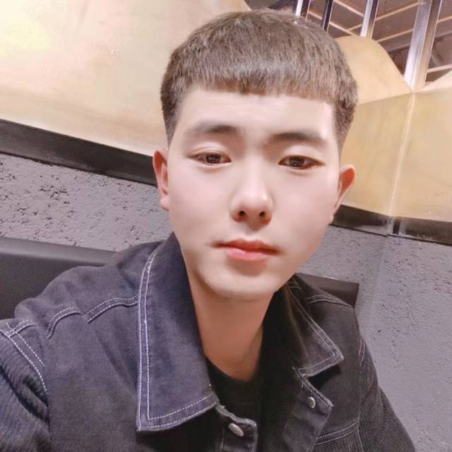 刘先生头像